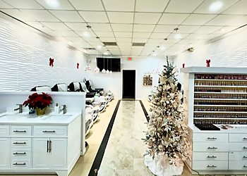 Hampton Nail Salons Pixie Nail Bar