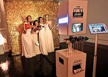 San Diego Photo Booth Companies Pixster