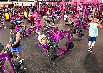 Planet Fitness - Fullerton, CA Gyms - Training Center Image
