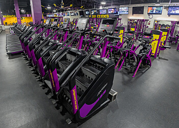 Planet Fitness San Bernardino - San Bernardino, CA Gyms - Interior Image