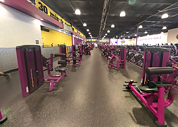 Bakersfield Gyms Planet Fitness Bakersfield