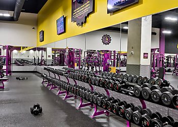 Planet Fitness Fayetteville Fayetteville Gyms image 1