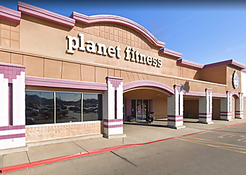 Planet Fitness Henderson  Henderson Gyms image 1