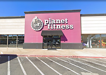 Planet Fitness Little Rock Little Rock Gyms image 1