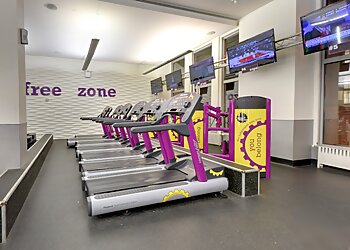 New York Gyms Planet Fitness New York