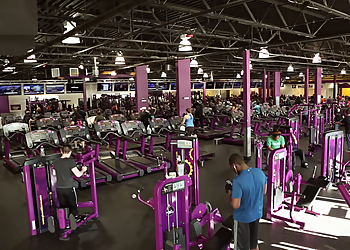 Planet Fitness Newark Newark Gyms image 1