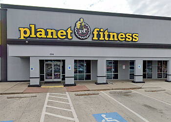 Planet Fitness of  Irving  Irving Gyms