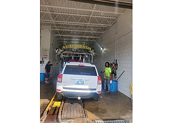 Detroit Car Wash Planet Oil Change & Car Wash Centers