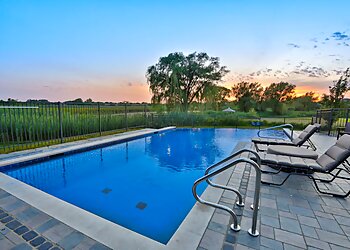 Chicago Pool Services Platinum Pool