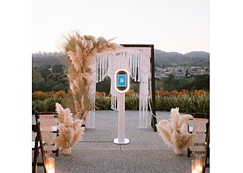 Anaheim Photo Booth Companies Play Photo Booth