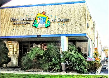Plaza Del Amo Animal Hospital