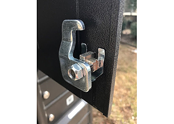 Tampa Locksmiths Pop-A-Lock Tampa