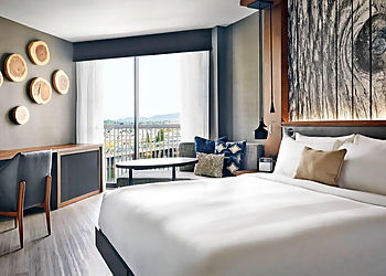 Portland Hotels Portland Marriott Downtown Waterfront