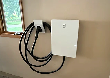 PowerUp Electric - Cedar Rapids, IA Electricians - Tools and Equipment Image