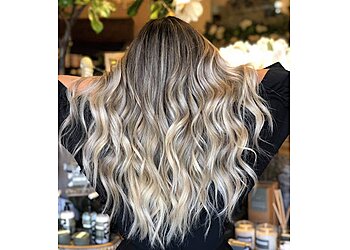 Preen Salon Fresno Hair Salons image 1