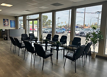 Premier Auto Center Tucson - Tucson, AZ Used Car Dealers - Business Interior Image