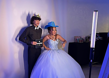 Garland Photo Booth Companies Premier FotoBooth