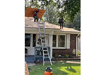 Premier Roofing - Overland Park, KS Roofing Contractors - Field Work Image