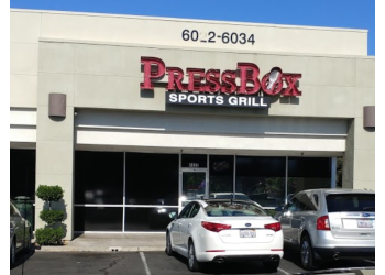 3 Best Sports Bars in Fresno, CA - Expert Recommendations