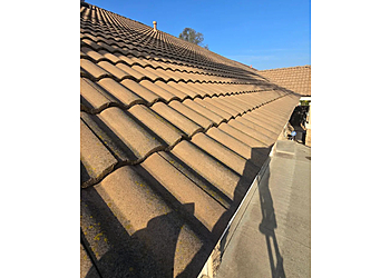 Pressurize Washing Systems - Pomona, CA Gutter Cleaners