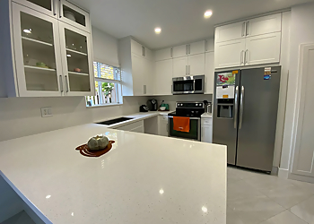 Prestige Cabinets & Closets Prestige Cabinets & Closets - Hialeah, FL Custom Cabinets - Sample Image