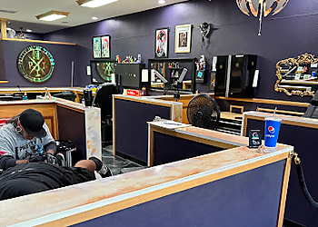 Pretty In Ink Tattoo - Bakersfield, CA Tattoo Shops - Business Interior Image