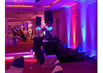 Laredo Djs Professional DJ Services