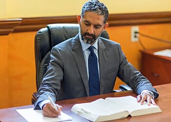 Chicago Criminal Defense Lawyers Purav Bhatt - THE LAW OFFICE OF PURAV BHATT