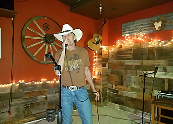 Reno Night Clubs Pure Country Canteen