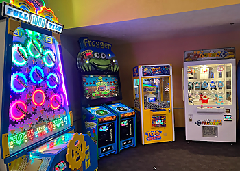 Eugene Amusement Parks Putters Family Entertainment Center