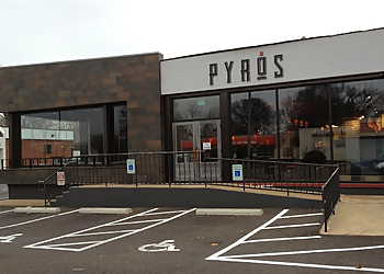 Memphis Pizza Places Pyro’s Fire Fresh Pizza