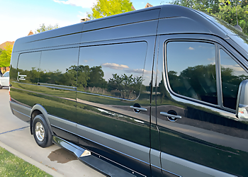 QTS Black Car & Limo - Arlington, TX Limo Service - Car Image