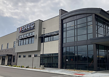 Thornton Cardiologists Qaisar Khan, MD, FACC, FSCAI - ADVANCED HEART AND VEIN CENTER