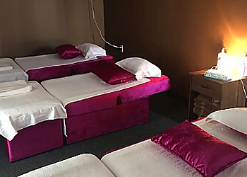 Kansas City Massage Therapy Q massage