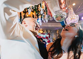 Garden Grove Wedding Photographers QphotographY