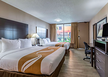 Pasadena Hotels Quality Inn