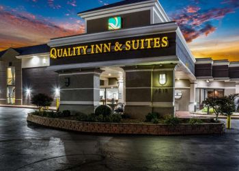 Quality Inn & Suites Kansas City - Independence I-70 East Independence Hotels