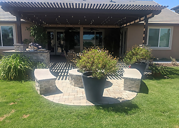 Visalia Landscaping Companies Quality Landscape Construction Inc.