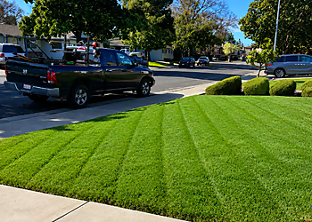 Quality Lawn Care and Maintenance - Stockton, CA Lawn Care Services - Truck Image
