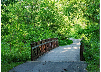 Rochester Hiking Trails Quarry Hill Nature Center
