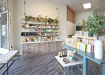 Huntington Beach Pharmacies Quinn's Apothecary Pharmacy