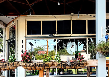 Wichita Cafe R Coffeehouse