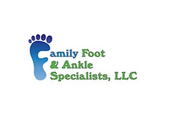 Bridgeport Podiatrists R. Daniel Davis, DPM - FAMILY FOOT & ANKLE SPECIALISTS, LLC