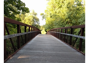 Piney Woods Paths: 5 Scenic Hiking Trails in Tyler – Texas Piney Woods Paths: 5 Scenic Hiking Trails in Tyler – Texas