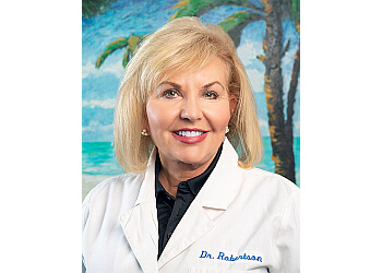 ROXANNE ROBERTSON, DDS, MS - STAR ORTHODONTICS Corpus Christi Orthodontists
