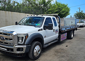 RR & K Towing LLC RR & K Towing LLC - Hialeah, FL Towing Companies