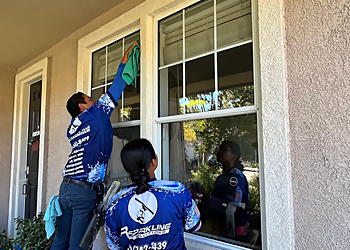 R Sparkling Solution LLC - Fremont, CA Window Cleaners - Outdoor Work Image