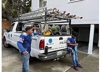 R Sparkling Solution LLC R Sparkling Solution LLC - Fremont, CA Window Cleaners - Truck Image