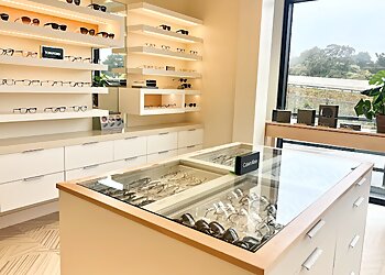 Daly City Pediatric Optometrists Radbert Chin, OD - VISIONONE OPTOMETRY EYE CARE & MYOPIA CLINIC