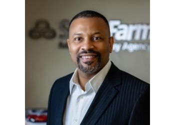 Indianapolis insurance agent Rahvy Murray - State Farm